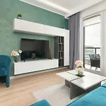 Sucha 33 Modern With Parking By Renters *